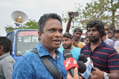 އާޒިމްގެ ބަންދަށް ހަ ދުވަސް ޖަހައިފި