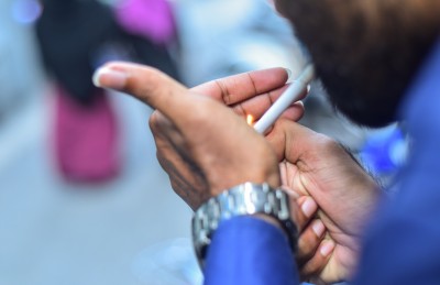 ސިނގިރޭޓު ހަނގުރާމައިގައި ރާއްޖެ އެއް ފިޔަވަޅު ފަހަތުގައި