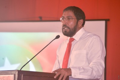 ވިލާ ޝިޕިންގެ އެކައުންޓުތައް ފްރީޒްކޮށް 18 މިލިއަން ޑޮލަރު ދައްކަން އަންގައިފި