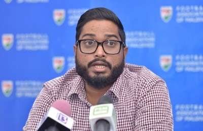 ގަތަރުން އަޅައިދޭ ސްޓޭޑިއަމްގެ މަސައްކަތް އަވަސްކުރަނީ