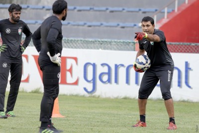 އަސްލަމް އަލުން ގައުމީ ޓީމާ ގުޅިއްޖެ