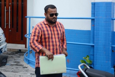 އިބްތިހާލް މައްސަލާގައި ޝުޒާދުގެ މައްޗަށް ކުރި ދައުވާ ކުރިއަށް ނުގެންދެވޭނެ ކަމަށް ނިންމައިފި