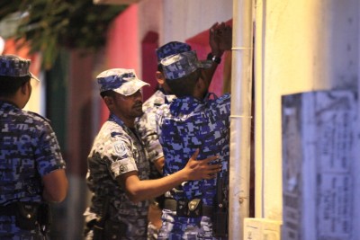 ތެމާއަށް ހުއްދަނެތި ވަދެ ތަކެއްޗަށް ގެއްލުންދިން މީހުންނަށް ދައުވާކުރާނަން: މައުމޫނު