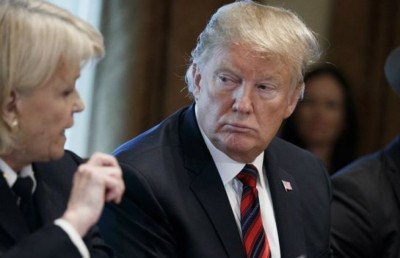 އެމެރިކާ ސަރުކާރު ހުއްޓިފައި އޮތް އޮތުމަށް ވަގުތީ ނިމުމެއް