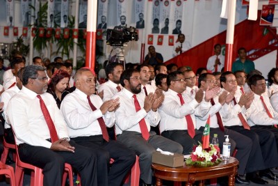 ވޯޓާސް ލިސްޓްގައި ސޮއި ކުރުމަށް ޖޭޕީން ވެސް ދެކޮޅު ހަދައިިފި