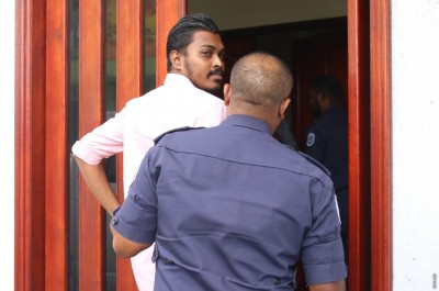 ޒައިދުގެ ބަންދަށް އިތުރު ހަތް ދުވަސް ޖަހައިފި