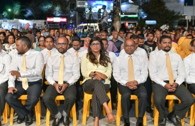 ނުކުމެ މި ހުރީ ތަޖުރިބާއާއެކު، ސާފުު އަޣުލަބިއްޔަތު ލިބޭނެ: ނަޝީދު