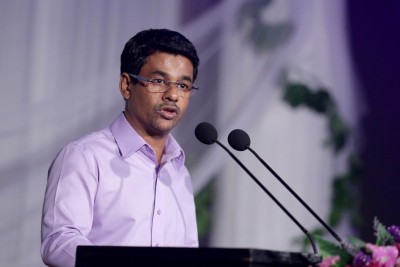ސަރުކާރުން ބޭނުންވަނީ މުޅިންވެސް ދިވެހި ނަރުހުން ޚިދުމަތް ދިނުން: މިނިސްޓަރު