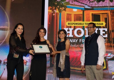 އައުޓްލުކް ޓްރެވެލާއިން ބެސްޓް އައިލެންޑް ޑެސްޓިނޭޝަންގެ އެވޯޑު ރާއްޖެއަށް!