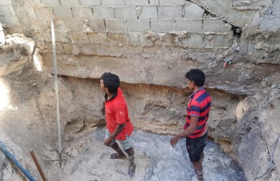 ޖެހިގެން ހުރި ގެ ހެދުން ބޮޑު ބިރަކަށް!