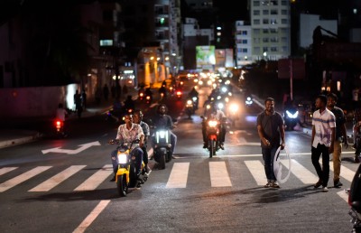 ކަފިހި ހުރަހުން ހުރަސް ކުރި އަންހެނަކު އެކްސިޑެންޓުވެ ސީރިއަސް ހާލަތުގައި