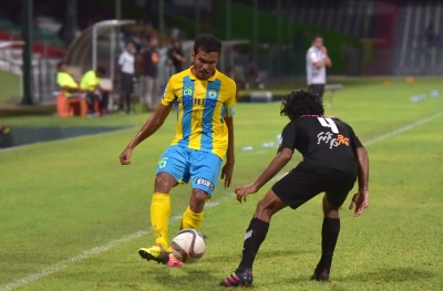 ބޮބީ ގްރީން ސްޓްރީޓްސް އަށް، ޝާފީ ޔޫވީ އަށް