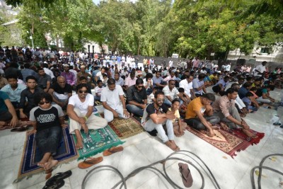 ނަސާރާ ދީން ފަތުރަން ޖަހާ "މަޅި"އަށް ސަމާލުވޭ!