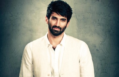 ބޮލީވުޑްގެ ޚަބަރުތައް ކުރުކޮށް