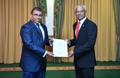 ސިންގަޕޫރުގައި ހުންނަވާ ދިވެހި ސަފީރަކަށް ޑރ. މައުސޫމް އައްޔަންކޮށްފި