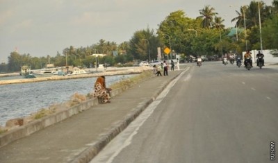 އައްޑޫގައި ނުރައްކާތެރި އެކްސިޑެންޓެއް ހިނގައި އެކަކު އައިސީޔޫގައި