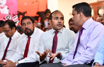 ސިޔާސީ މީހުން ޝަރުއީ ނިޒާމުން އެއް ފަރާތް ވާން ޖެހޭ: ޑރ. ޖަމީލް