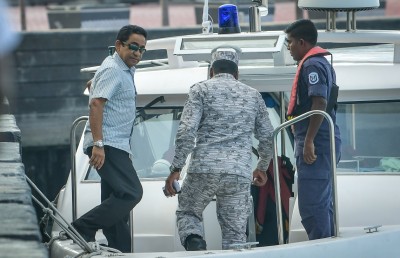 ރިޝްވަތެއް ނުދެން، ހެކިން ނުވެސް ދަންނަން: ޔާމީން
