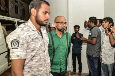 ވަގު ރިޒޮލިއުޝަނެއް! ފެށުން ވެސް މަކަރާއި ހީލަތުގައި!