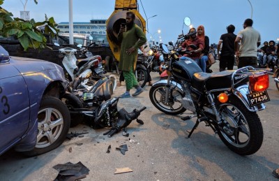 އަނިޔާ އާއި ގެއްލުންދީފައި މިނިވަންކަން މަތީ!