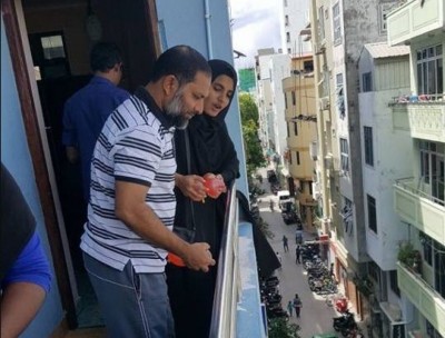 ޝައިޚް އިމްރާން އީދުގެ އުފަލުގައި ބައިވެރިވެވަޑައިގެންނެވި ގޮތް