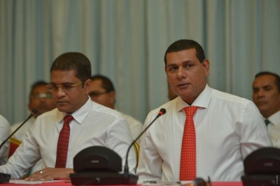 ޕާޓީ ބަދަލުކޮށްފި ނަމަ ގޮނޑި ގެއްލޭ ގޮތް ހަދަން ޖެހޭ: ސިޔާމް