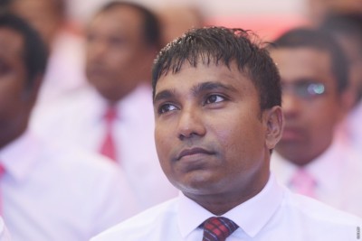 މެމްބަރު އިލްހާމް ޕީޕީއެމުން ވަކިވެއްޖެ