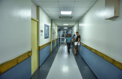 ސީފުޑް ކެއުމުން އަންހެނެއްގެ ހާލު ސީރިއަސްވެ، އައިސީޔޫގައި