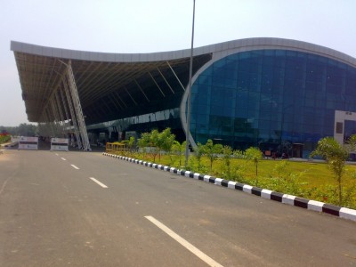 ހަޝިޝް ގެންނަން އުޅުނު ކަމުގެ ތުހުމަތުގައި ދިވެއްސަކު އިންޑިއާ އިން ހައްޔަރުކޮށްފި