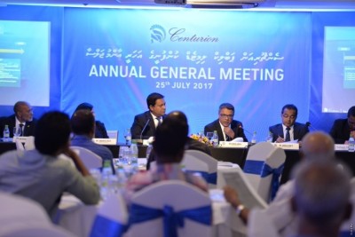 ސެންޗޫރިއަންގެ ބޯޑަށް ނަހީޒް އަދި ޑރ. ރަނޭޝް