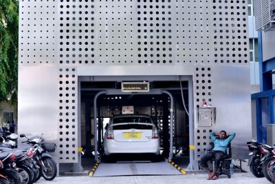 ދެން ޕާކިންގ ސިސްޓަމް ގާއިމުކުރާނީ ހީނާމާގެއާއި ގާކޮށީގައި