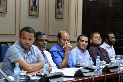 ޕާޓީ ބަދަލުކޮށްފި ނަމަ ގޮނޑި ގެއްލޭނެ ކަމަށް ސުޕްރީމް ކޯޓުން ހުކުމް އިއްވައިފި