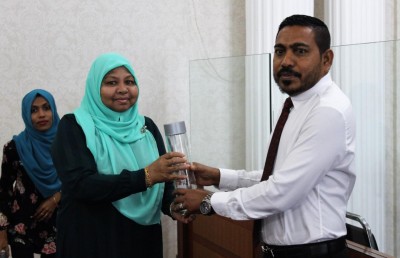 ހައި ކޯޓު ވެސް އެއްފަހަރު ބޭނުންކުރާ ޕްލާސްޓިކާ ދެކޮޅަށް