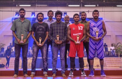 ކިންގްސް އިން އެމްބީއޭ ޗެމްޕިއަންޝިޕް ކާމިޔާބުކޮށްފި