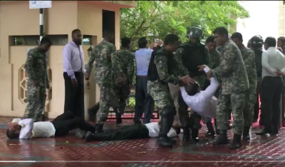 މެންބަރުންގެ އިމްތިޔާޒަށް އަރައިގަތް ކަމަށް ބުނެ ކޮމެޓީއަށް މައްސަލަ ހުށަހަޅައިފި