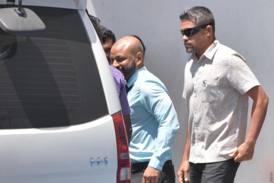 މަޖިލީހަށް ދާން ފާރިސްއަށް ފުރުސަތު ދިނުމަށް ޝަރީއަތް ފަސްކޮށްފި