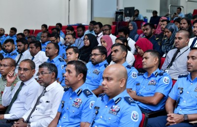 ފުލުހުންނާއި ރައްޔިތުންނާ ދެމެދު އޮތީ މައިމީހާ އާއި ދަރިއާ އޮތް ގުޅުން: އިމްރާން