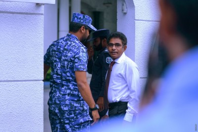 ލޯޔަރު ވައްޑޭ ދޫކޮށްލައިފި