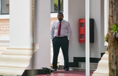 އެންމެ ބޮޑެތި ވައުދުތަކަށް ހުރަސް އެޅިފައި!
