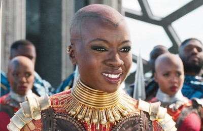 ފާޑުކިޔުންތައް އަމާޒުވުމުން "އެވެންޖާޒް: އިންޑްގޭމް" ގެ ޕޯސްޓަރު އިސްލާހުކޮށްފި