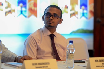 ދައުލަތުން ވިއްކި 200 މިލިއަން ޑޮލަރުގެ ބޮންޑަށް 400 މިލިއަން ޑޮލަރުގެ ޑިމާންޑެއް