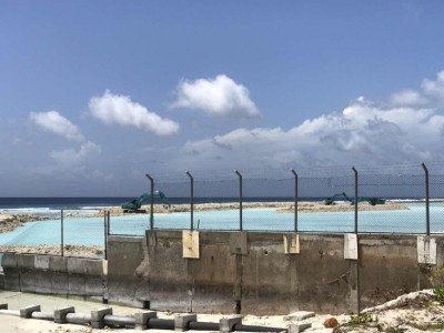 ބްރިޖާ ގުޅުވާލާ ހައިވޭ ހެދުމަށް "ބަންޑް ވޯލް" އަޅަން ފަށައިފި