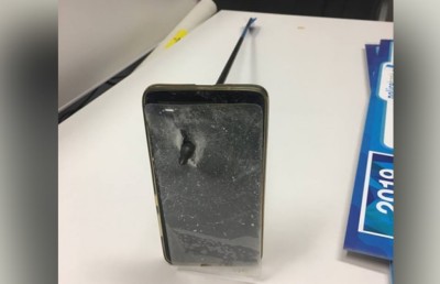 ތީރުން ސަލާމަތްކޮށްދިން އައްޑަނައަކަށްވީ އައިފޯނެއް