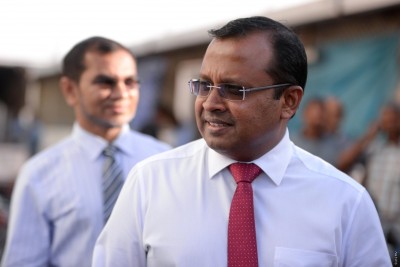 ފުލުހުންގެ މުއައްސަސާ ބަދުނާމުކުރާ ކަމަށް ބުނާ މައްސަލައެއްގައި ރިޔާޒު ޕޮލިހަށް ހާޒިރުކުރަނީ