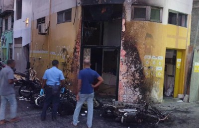 ހަ ސައިކަލެއްގައި ރޯކޮށްލައިފި