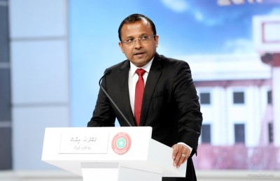 މުސްތަފާ އާއި ރިޔާޒްގެ ރުޅިގަނޑު ފަޅައިގެން ދިޔަ ބަހުސް