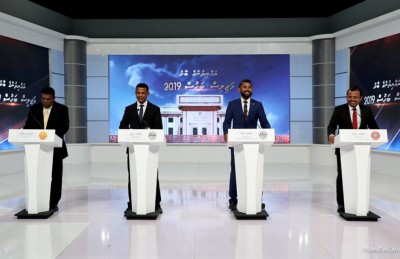 މުސްތަފާ އާއި ރިޔާޒްގެ ރުޅިގަނޑު ފަޅައިގެން ދިޔަ ބަހުސް