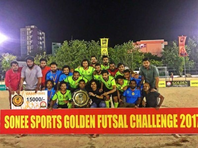 ހިތާދޫ ބަލިކޮށް، ތިމަރަފުށިން ގޯލްޑަން ފުޓްސަލް ޝީލްޑް އުފުލާލައިފި