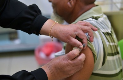 ވެކްސިނަކީ ރައްކާތެރިވުމެއް. ދެކޮޅުނުވޭ!