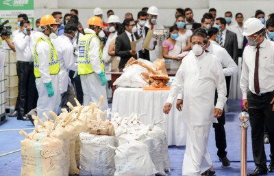 ސިރިސޭނާގެ ހާޒިރުގައި 800 ކިލޯގެ ޑްރަގު ނައްތާލައިފި